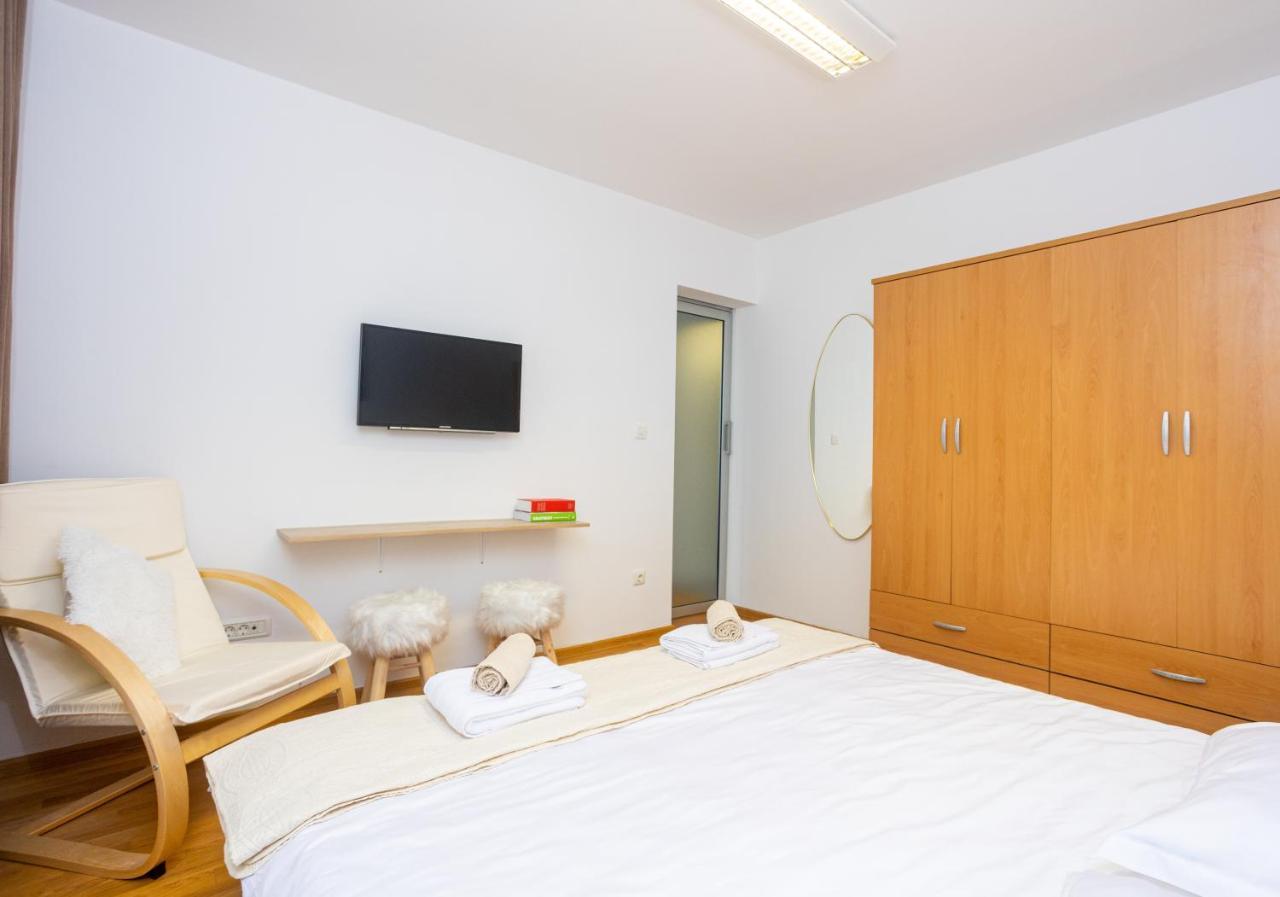 Bella Vista - Cozy Apartments With Easy Check-In And Free Parking Split Kültér fotó
