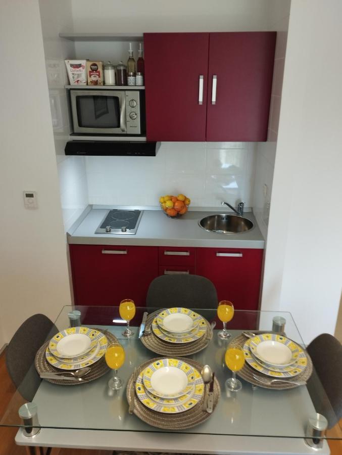 Bella Vista - Cozy Apartments With Easy Check-In And Free Parking Split Kültér fotó
