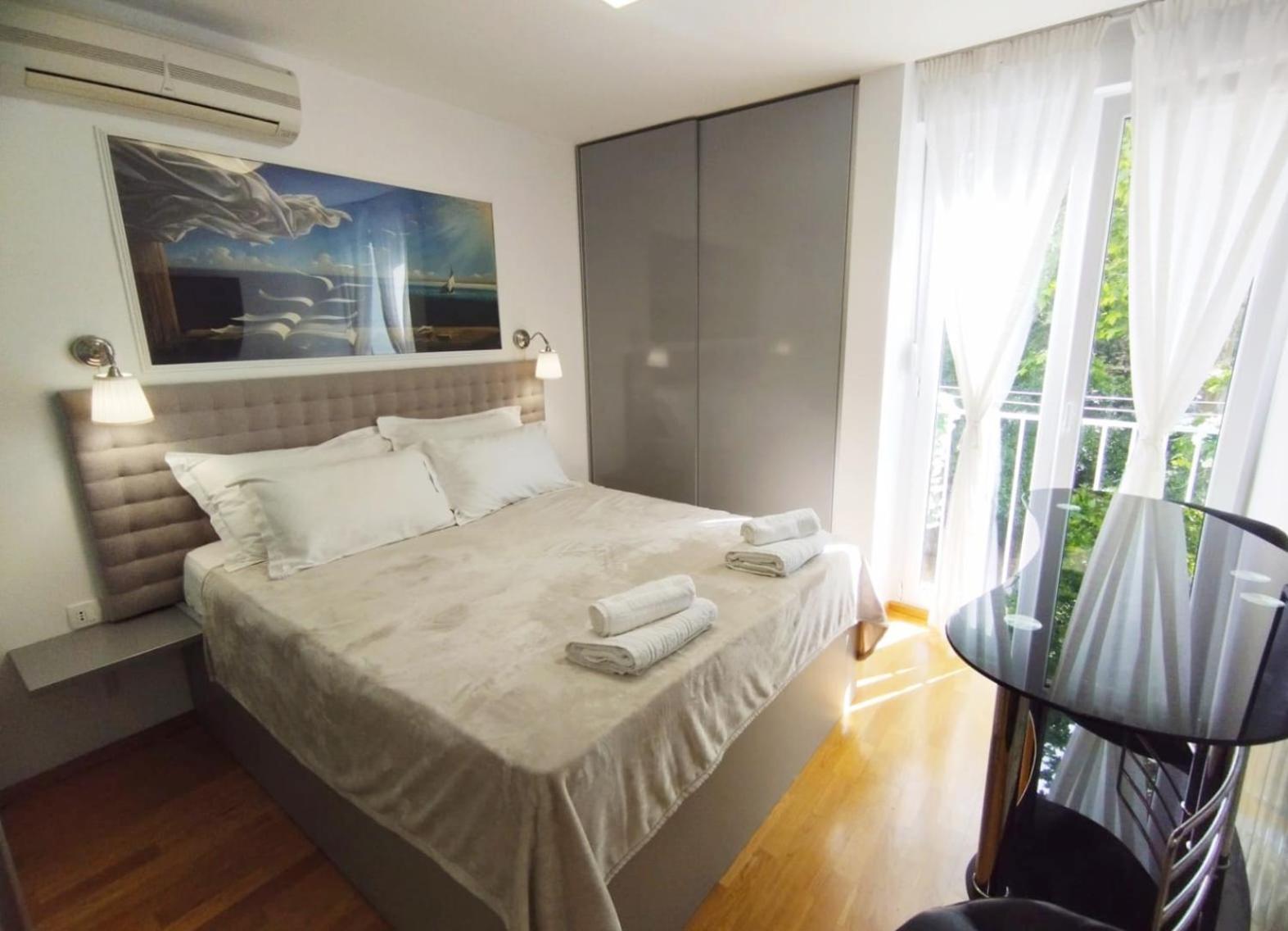 Bella Vista - Cozy Apartments With Easy Check-In And Free Parking Split Kültér fotó